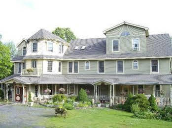 The Washington Irving Inn Tannersville Exterior foto